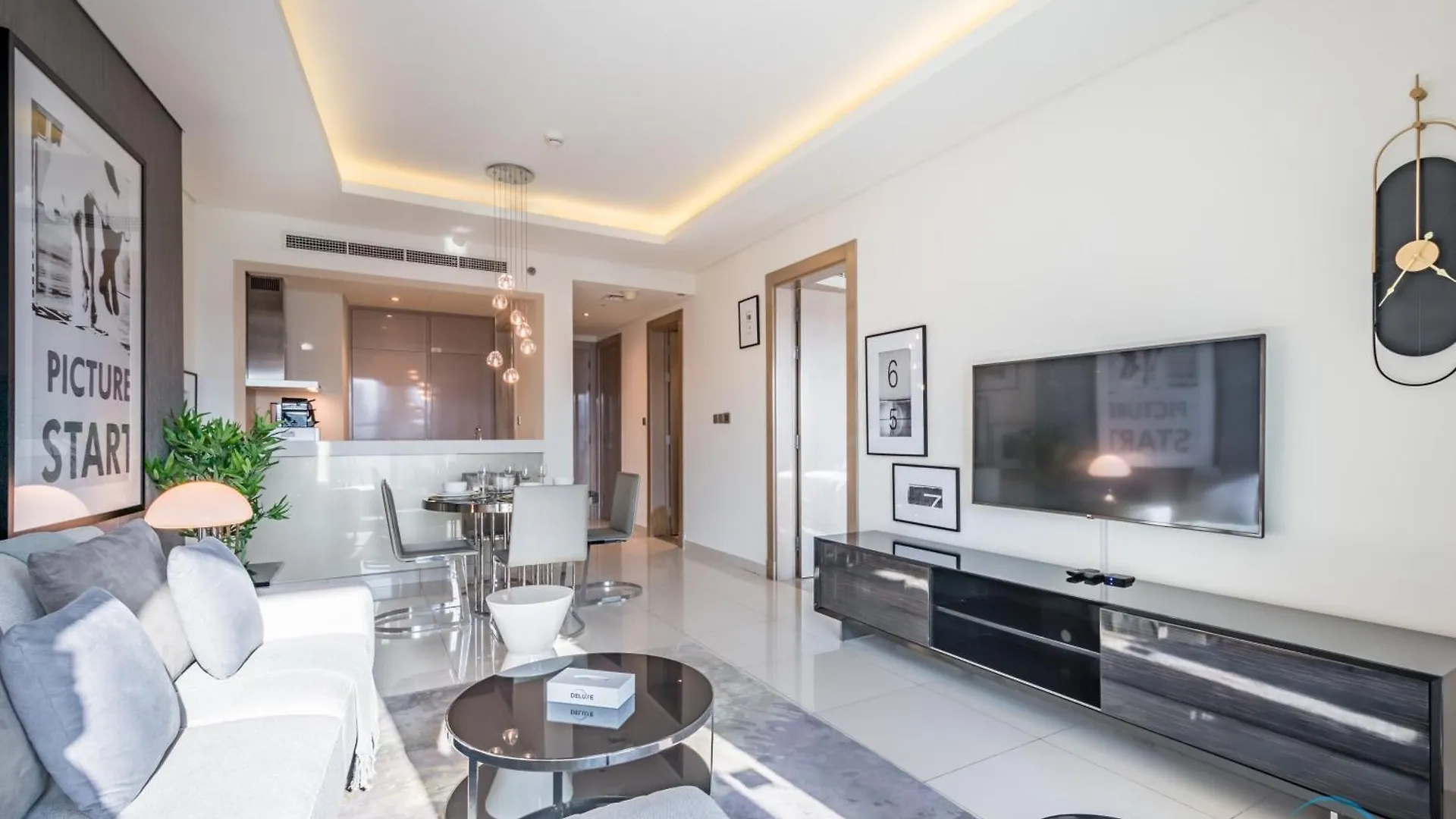 Stylish 1Br In Damac Towers By Paramount B, Business Bay By Deluxe Holiday Homes دبي