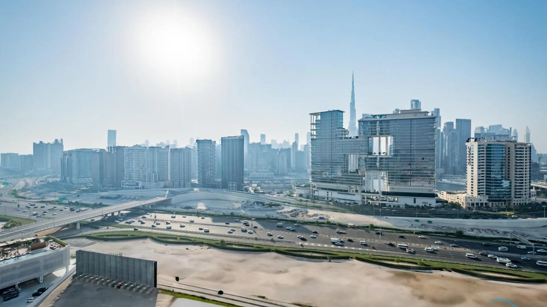 Stylish 1Br In Damac Towers By Paramount B, Business Bay By Deluxe Holiday Homes دبي شقة